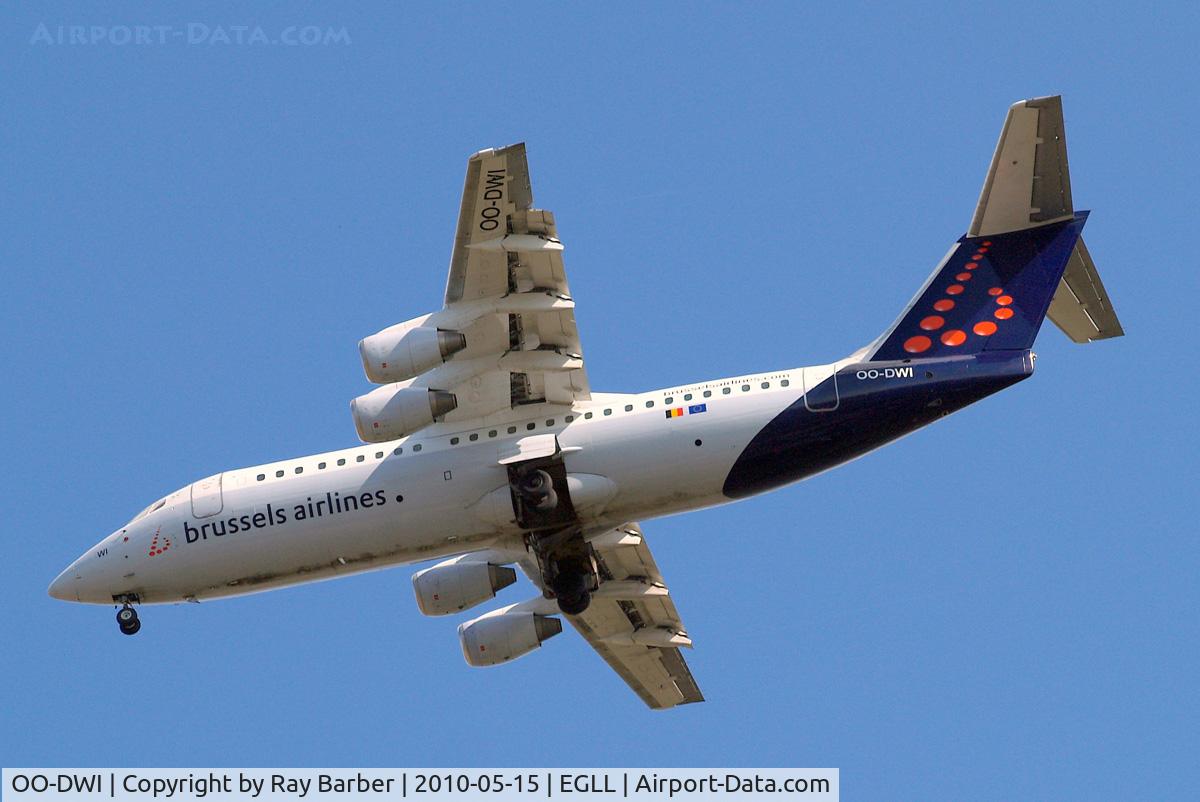 OO-DWI, 1999 British Aerospace Avro 146-RJ100 C/N E3342, BAe 146-RJ100 [E3342] (Brussels Airlines) Home~G 15/05/2010. On approach 27R.