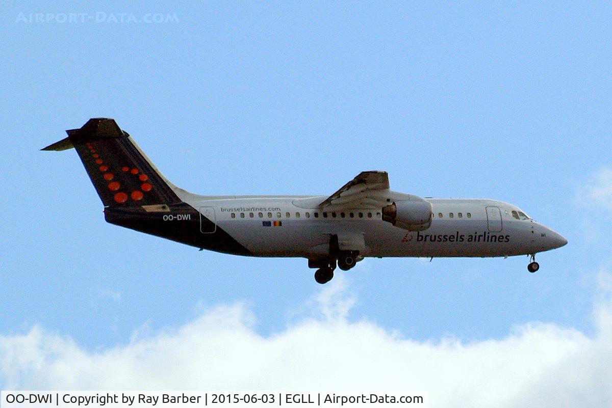 OO-DWI, 1999 British Aerospace Avro 146-RJ100 C/N E3342, BAe 146-RJ100 [E3342] (Brussels Airlines) Home~G 03/06/2015. On approach 27L.