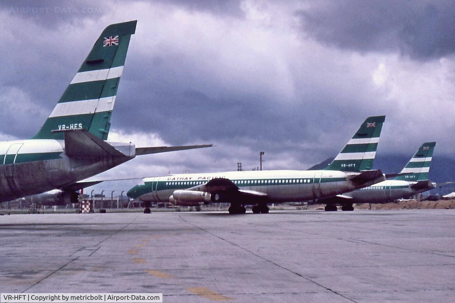VR-HFT, 1961 Convair 880-22M-3 C/N 22-00-43M, CX CV880s retired.
HKG Kai Tak,1970s