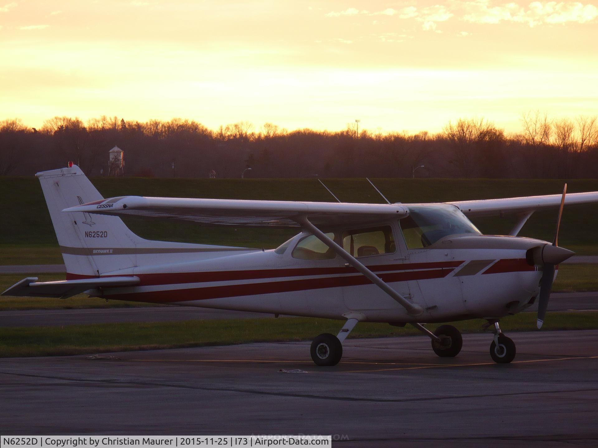 N6252D, 1979 Cessna 172N C/N 17272667, Cessna 172N