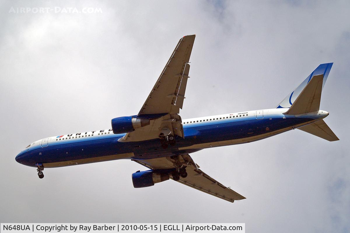 N648UA, 1992 Boeing 767-322ER C/N 25285, Boeing 767-322ER [25285] (United Airlines) Home~G 15/05/2010. On approach 27R Former scheme.