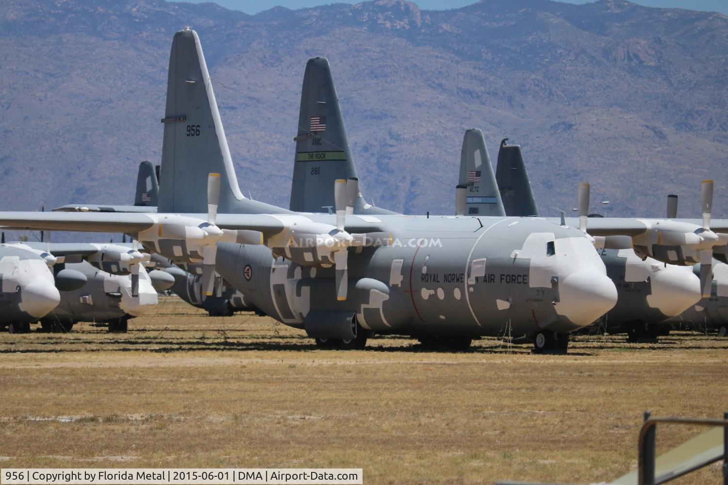 956, 1969 Lockheed C-130H Hercules C/N 382-4338, Royal Norwegian Air Force