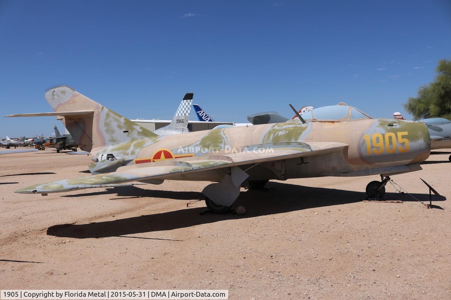 1905, Mikoyan-Gurevich MiG-17F C/N 101905, Mig-17F