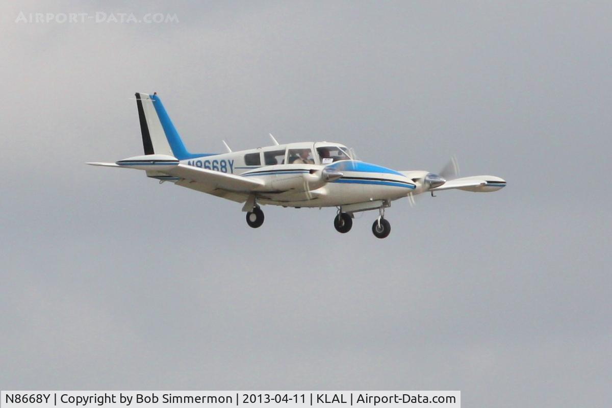 N8668Y, 1969 Piper PA-30 Twin Comanche C/N 30-1810, Arriving at Lakeland, FL - Sun N Fun 2013