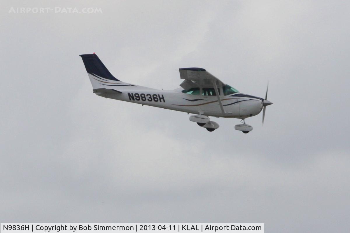 N9836H, 1981 Cessna 182R Skylane C/N 18268057, Arriving at Lakeland, FL - Sun N Fun 2013