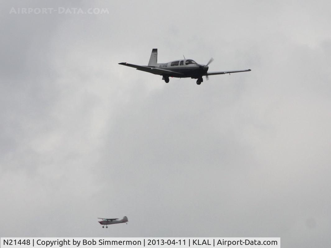 N21448, 2000 Mooney M20M Bravo C/N 27-0298, Arriving at Lakeland, FL - Sun N Fun 2013