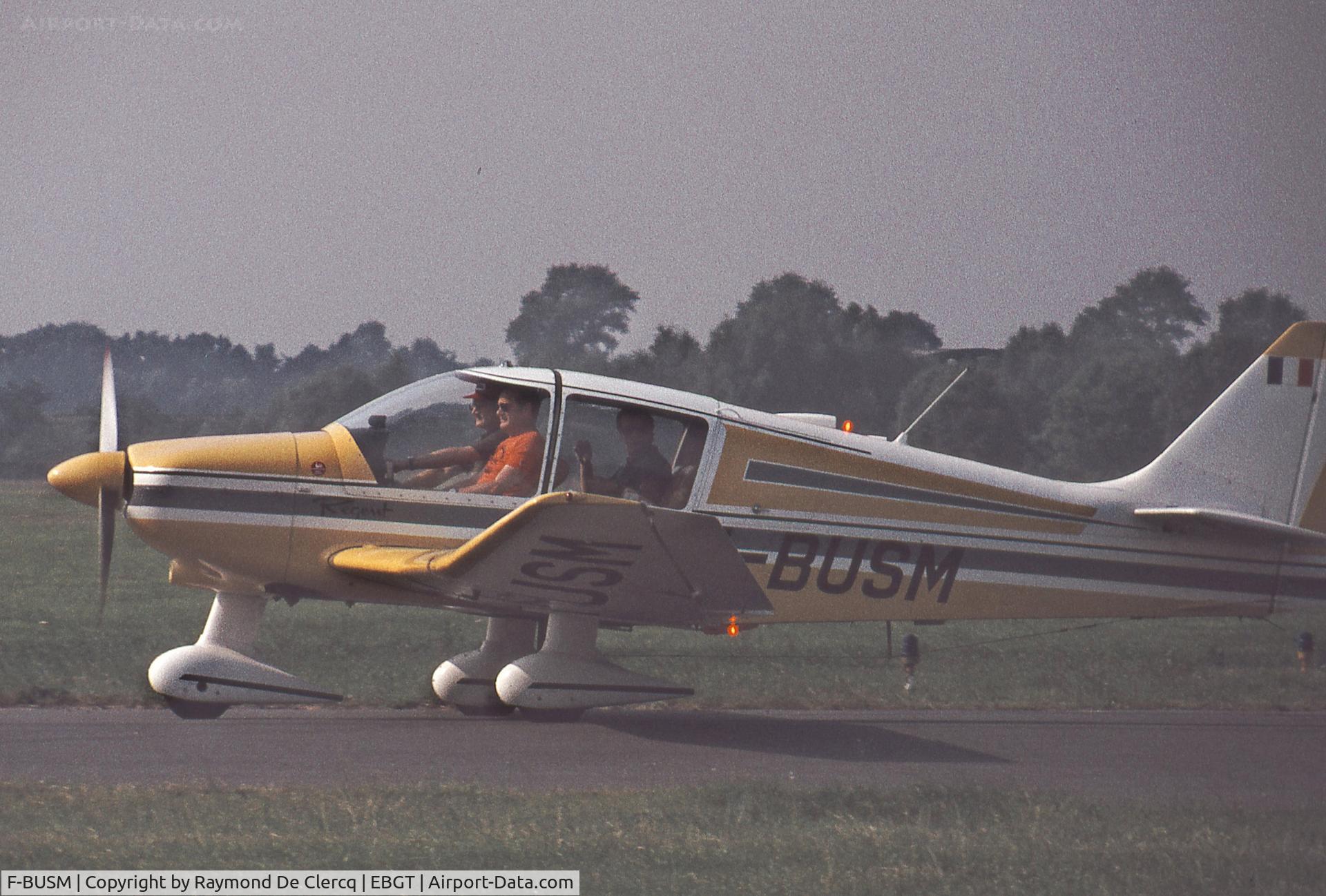 F-BUSM, Robin DR-400-180 Regent C/N 878, Airfield Ghent 1975.
