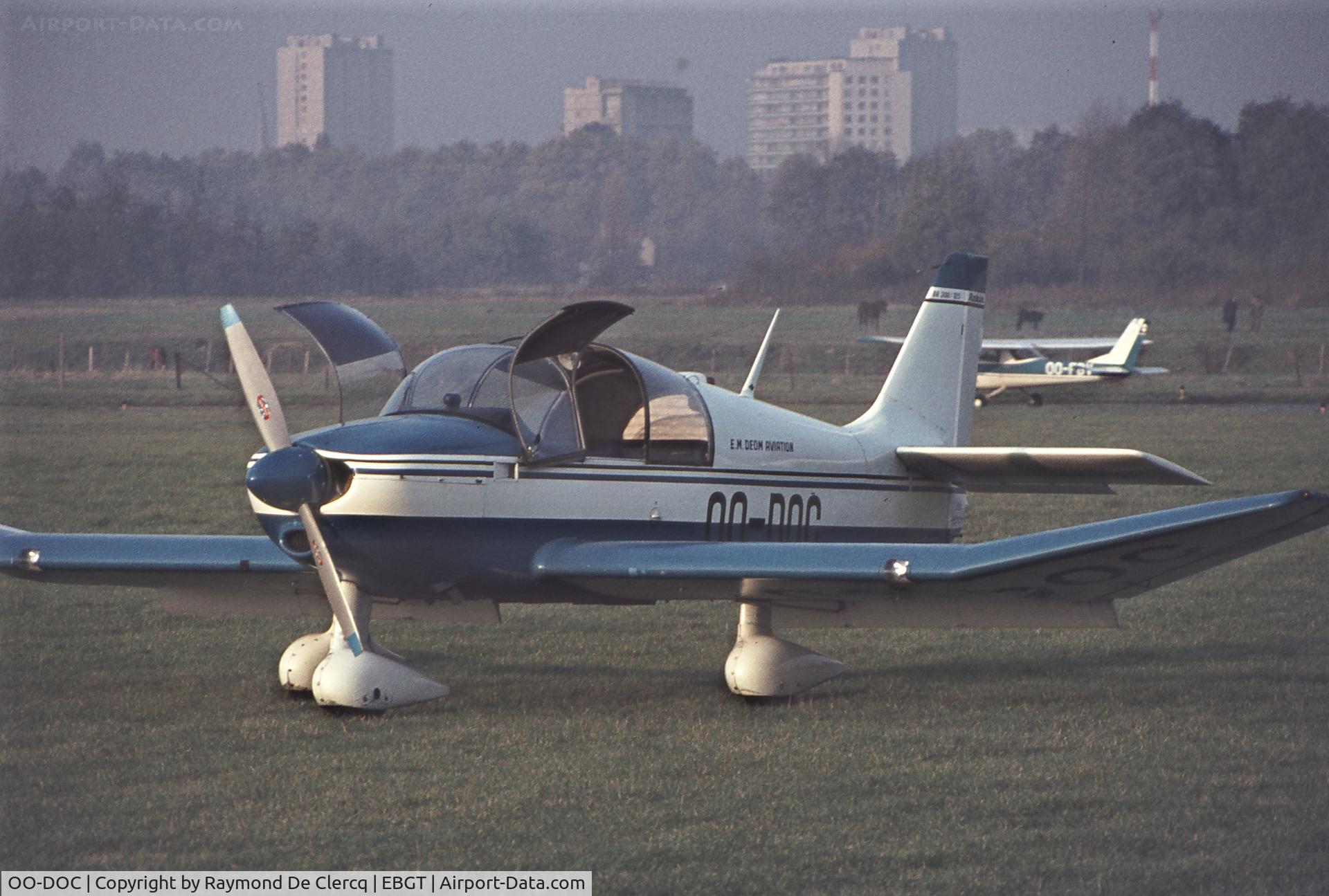 OO-DOC, 1971 Robin DR-300-125 Petit Prince C/N 623, Airfield Ghent in 1974.
