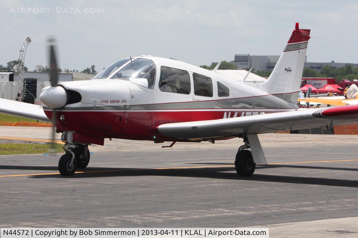 N44572, 1974 Piper PA-28R-200 C/N 28R-7435314, Sun N Fun 2013