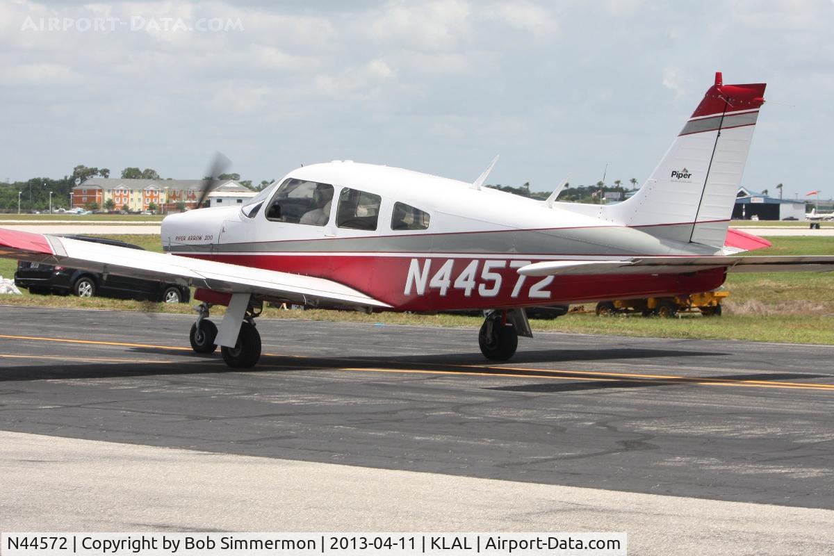 N44572, 1974 Piper PA-28R-200 C/N 28R-7435314, Sun N Fun 2013