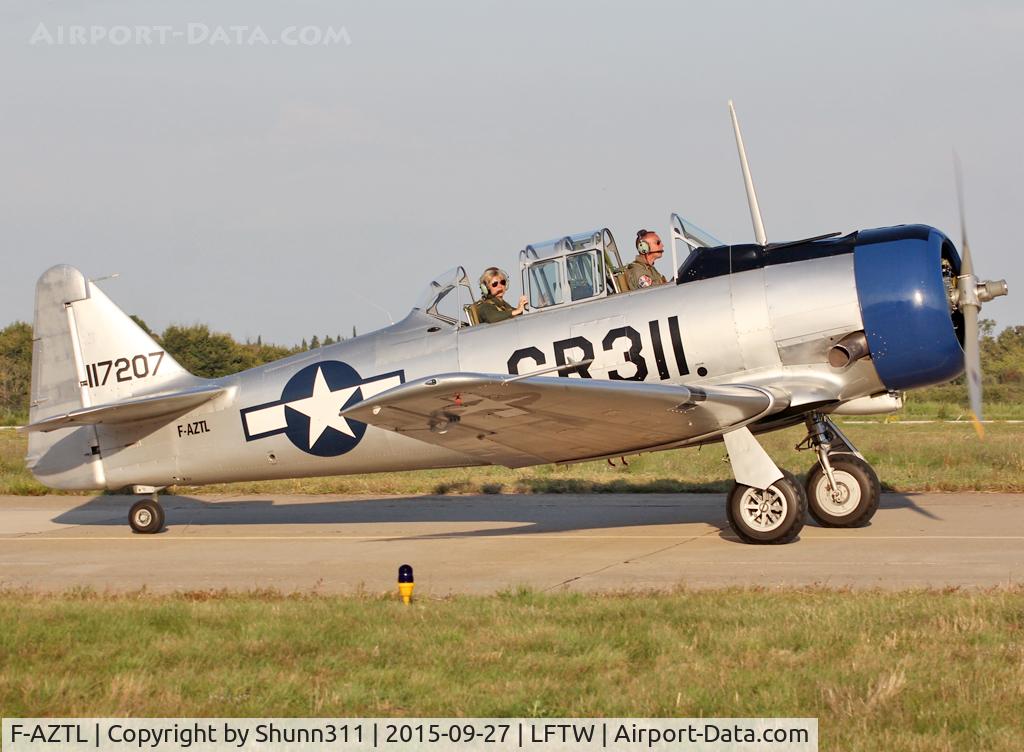 F-AZTL, 1942 North American T-6G Texan C/N 182-789, Exhibited during FNI Airshow 2015