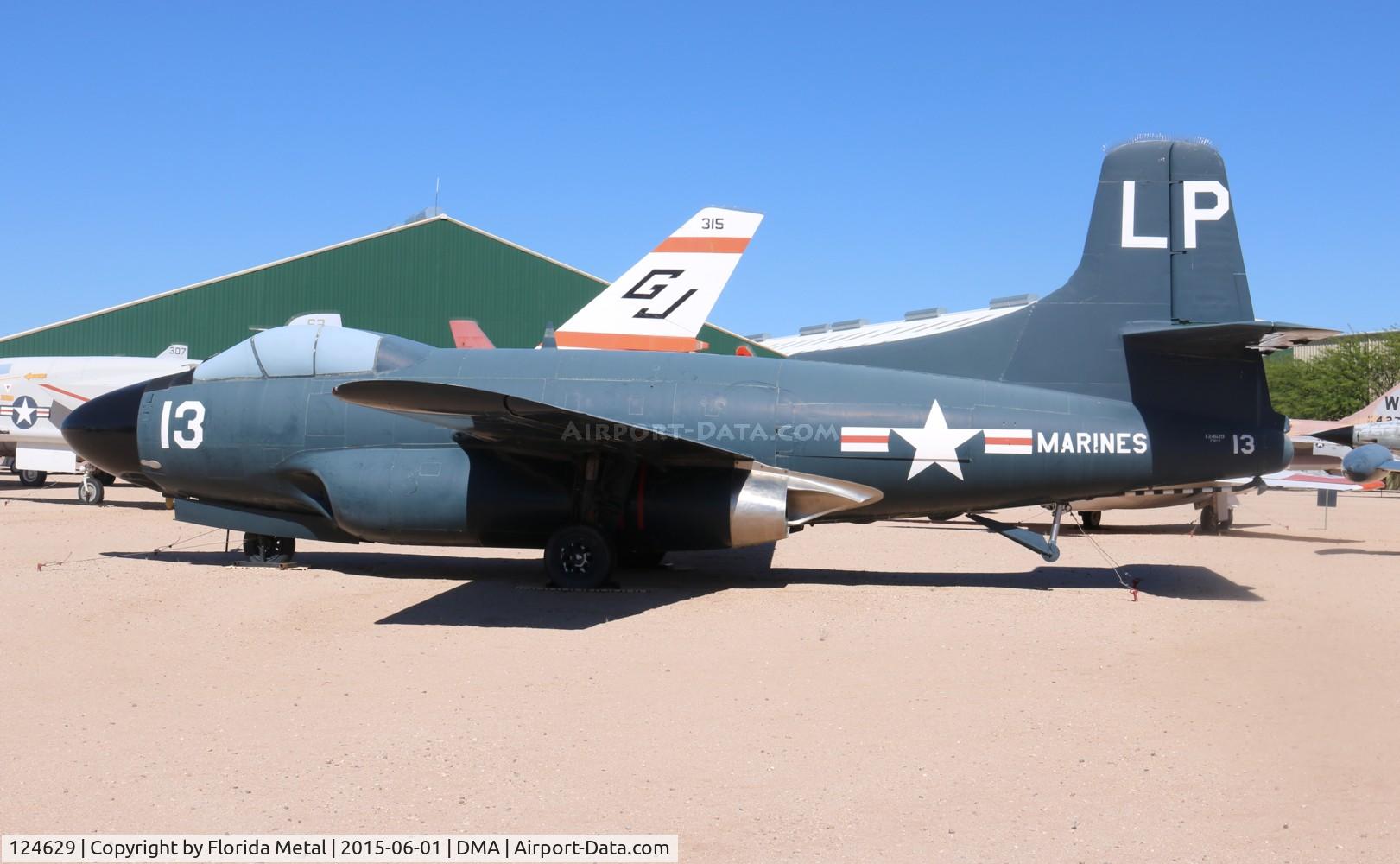 124629, Douglas TF-10B Skynight C/N 7499, TF-10B
