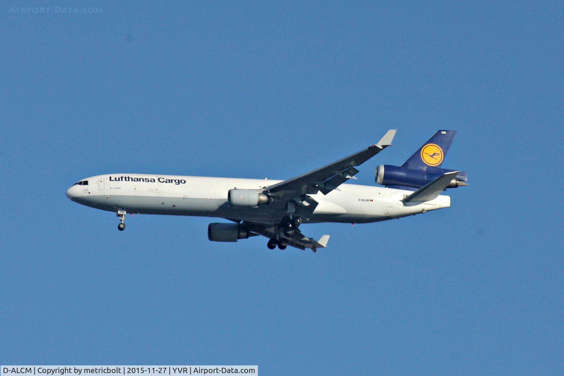 D-ALCM, 2001 McDonnell Douglas MD-11F C/N 48805, LH8332 from Stuttgart,delivering Porsches.