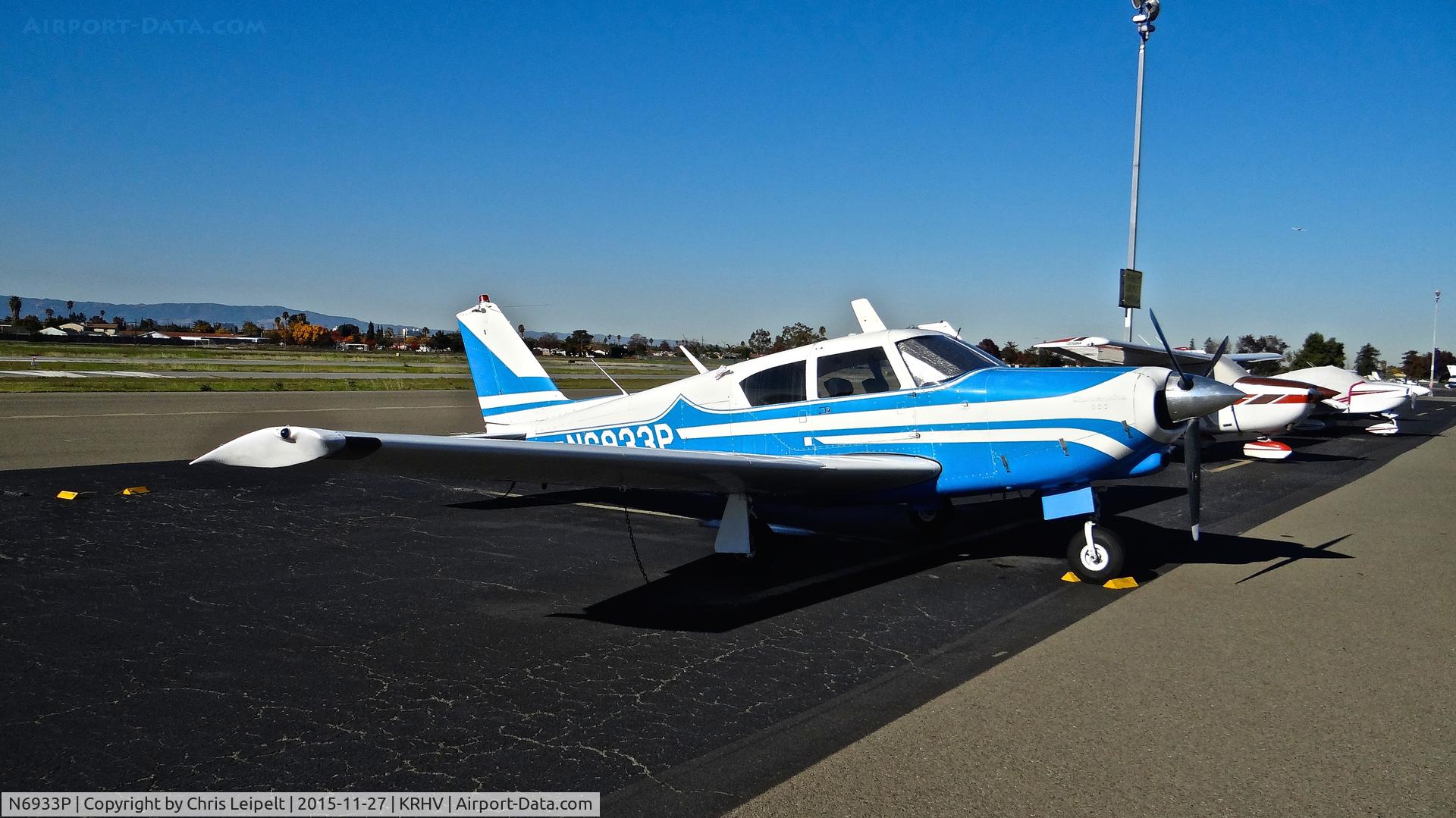N6933P, 1960 Piper PA-24-250 Comanche C/N 24-2067, California-based 160 Piper PA-24-250 sitting on the visitor's ramp at Reid Hillview Airport, San Jose, CA.