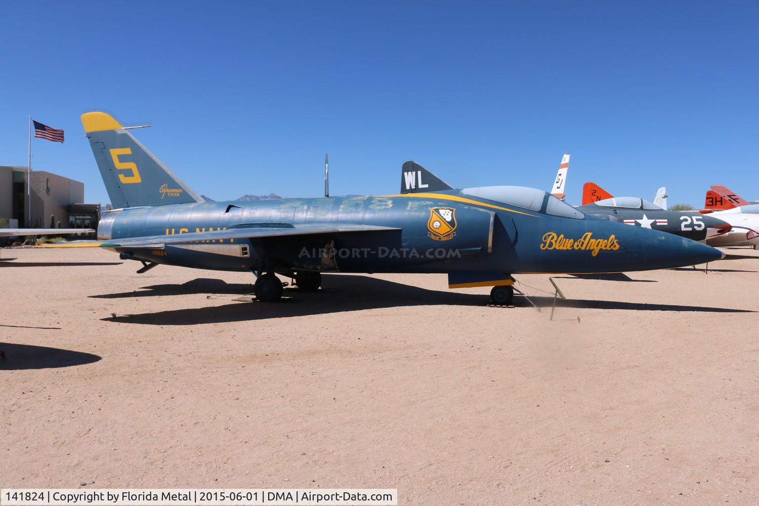 141824, Grumman F11F-1 Tiger C/N 141, F-11 Tiger
