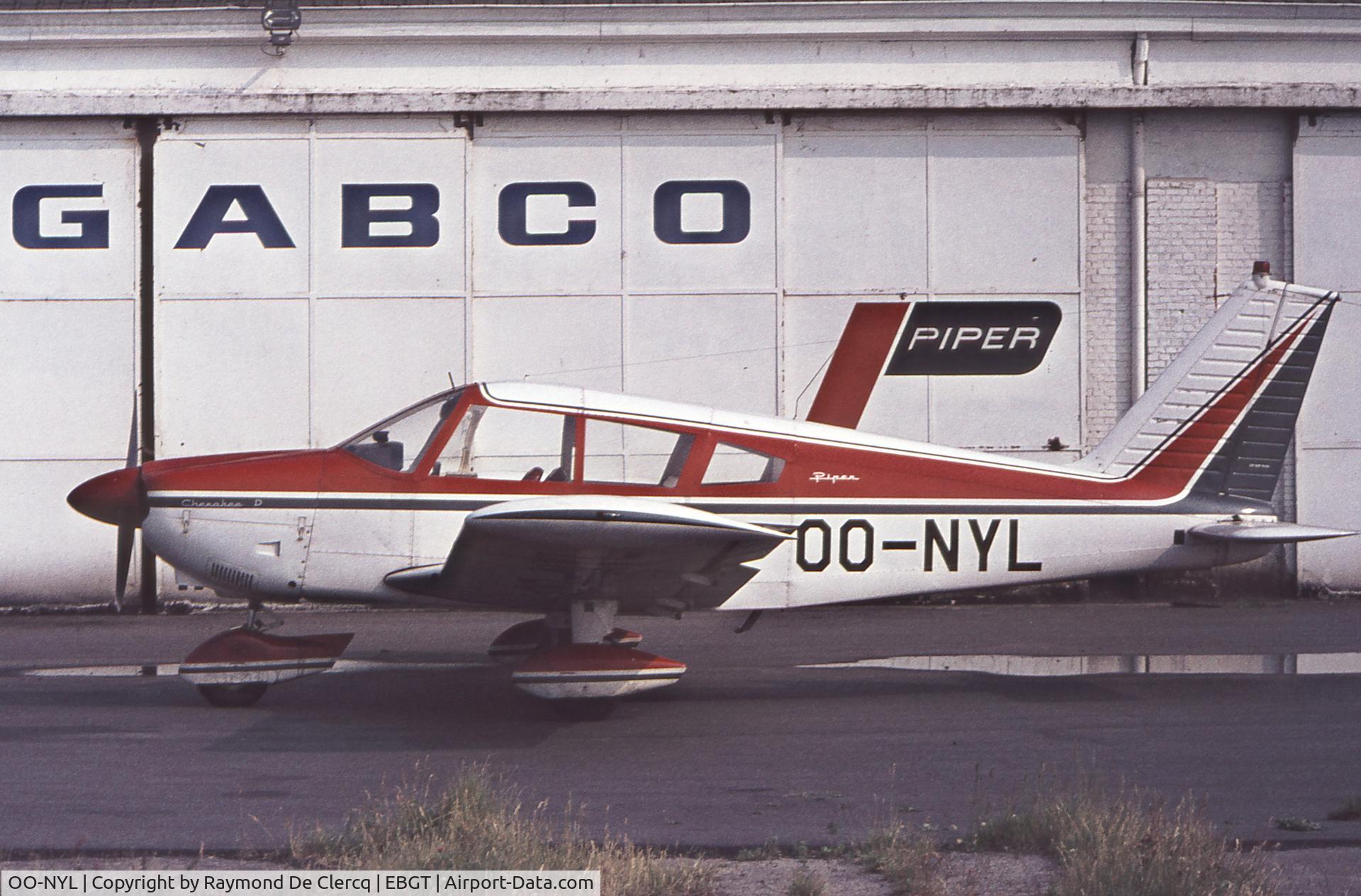 OO-NYL, Piper PA-28-180 C/N 28-4654, OO-NYL in front of the GABCO maintenance workshop at airfield Ghent in early 1970's