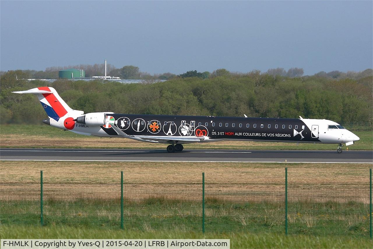 F-HMLK, 2011 Bombardier CRJ-1000EL NG (CL-600-2E25) C/N 19016, Canadair CRJ-1000, Take off run rwy 07R, Brest-Bretagne airport (LFRB-BES)