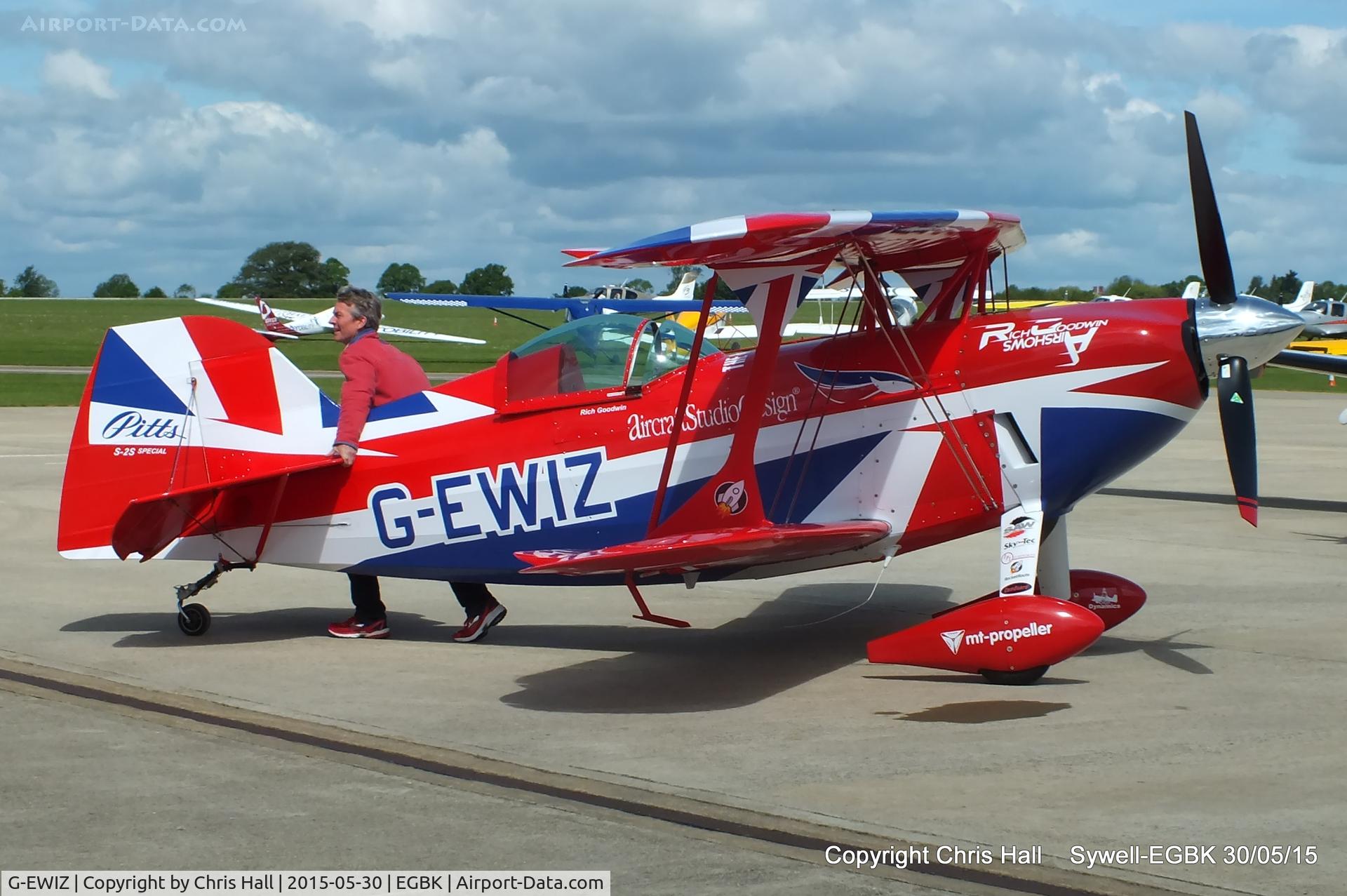 G-EWIZ, 1981 Pitts S-2S Special C/N S18, at Aeroexpo 2015