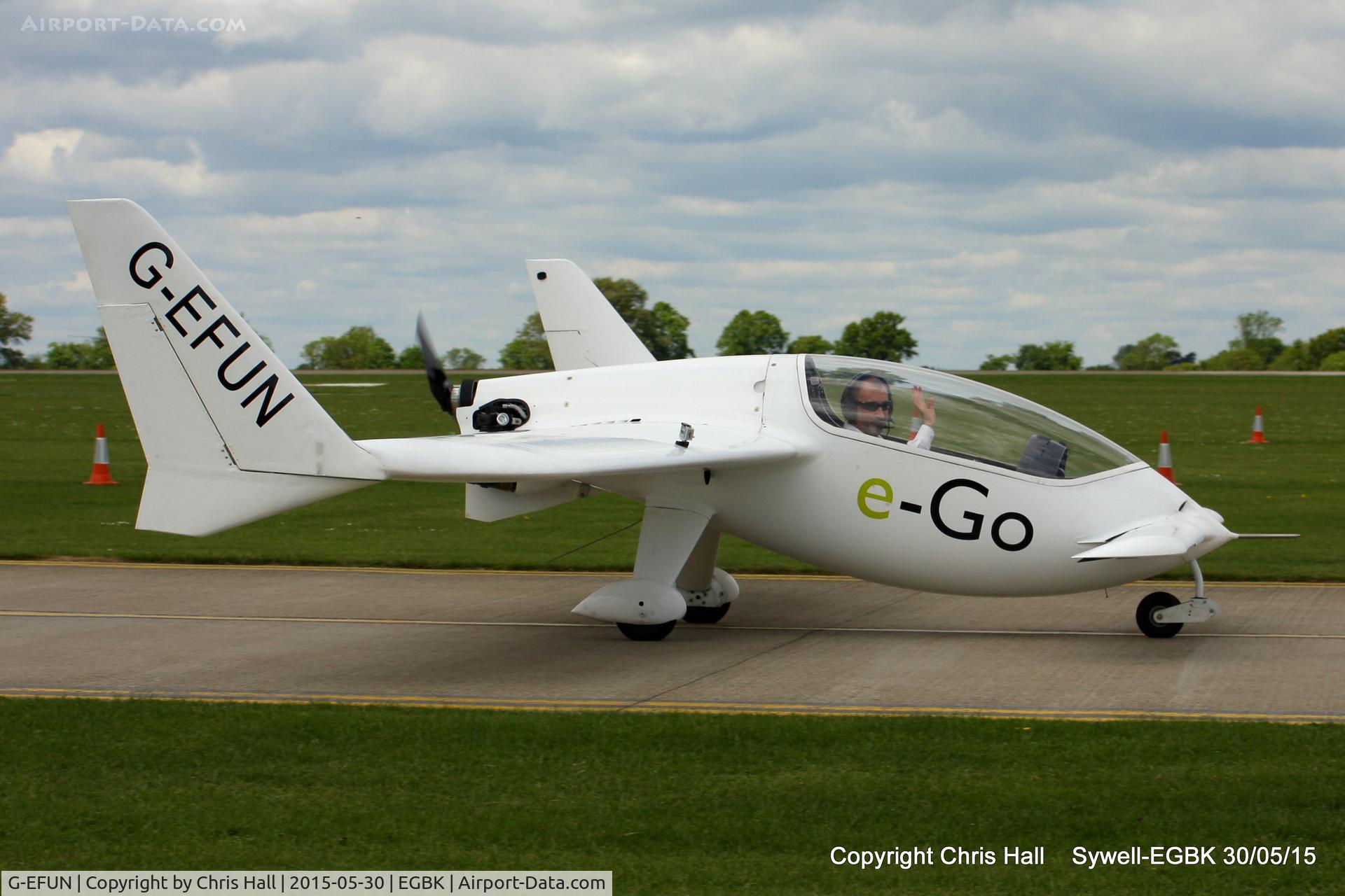 G-EFUN, 2008 e-GO Aeroplanes e-GO C/N SS001, at Aeroexpo 2015