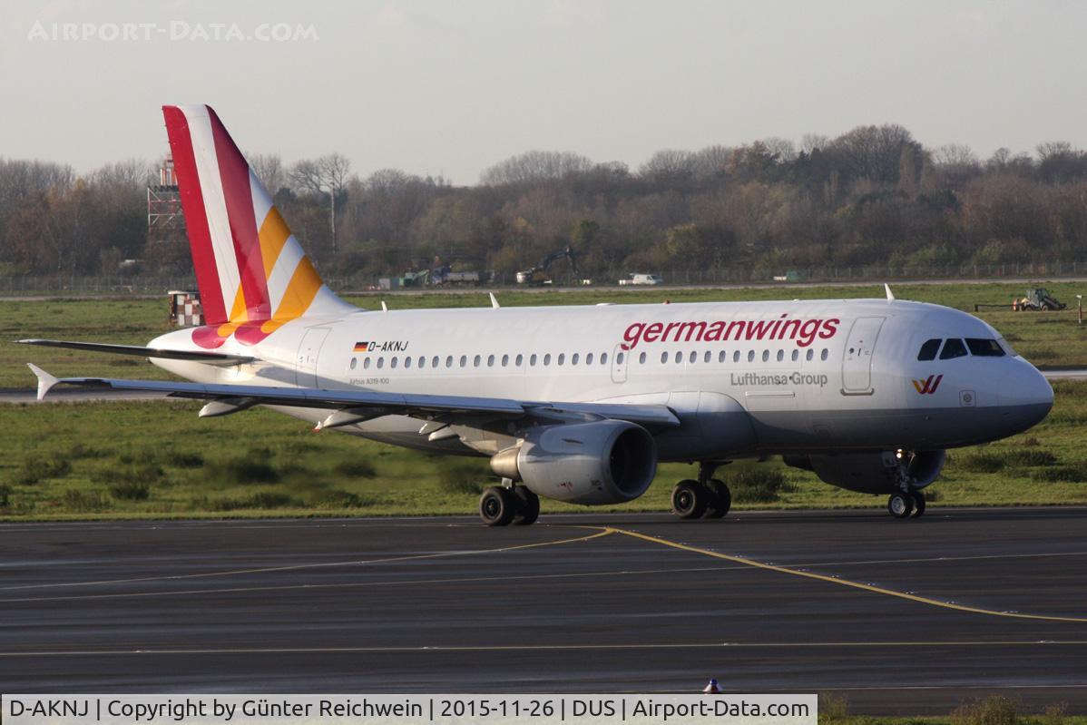 D-AKNJ, 2000 Airbus A319-112 C/N 1172, Departing
