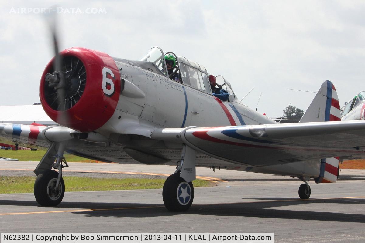 N62382, 1940 North American SNJ-2 Texan C/N 2039, Sun N Fun 2013