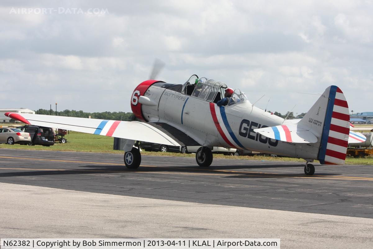 N62382, 1940 North American SNJ-2 Texan C/N 2039, Sun N Fun 2013