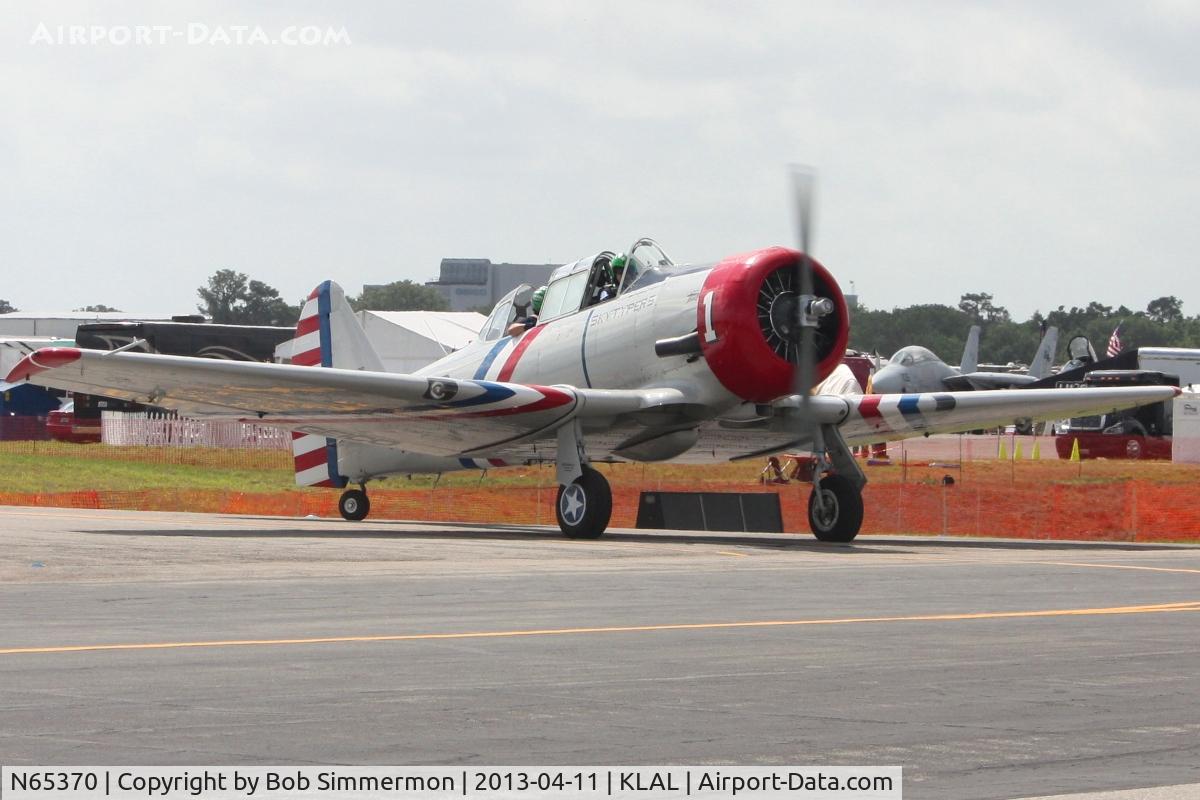 N65370, 1941 North American SNJ-2 Texan C/N 2562, Sun N Fun 2013
