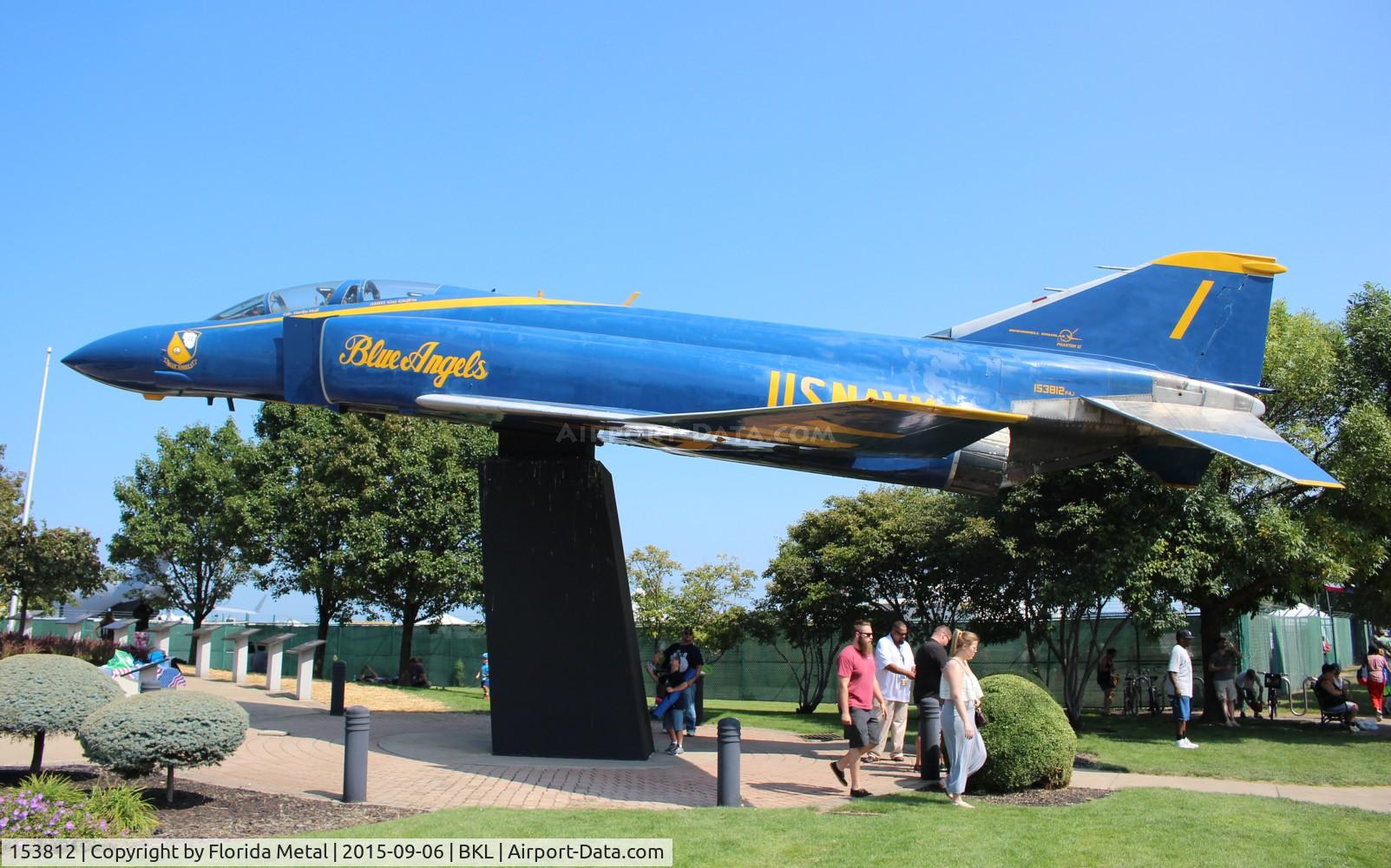 153812, McDonnell F-4J Phantom II C/N 2034, Blue Angels F-4