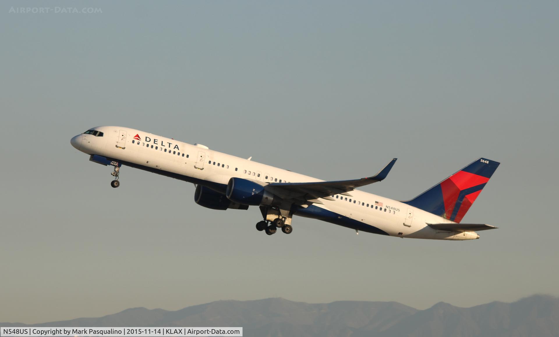 N548US, 1996 Boeing 757-251 C/N 26495, Boeing 757-200