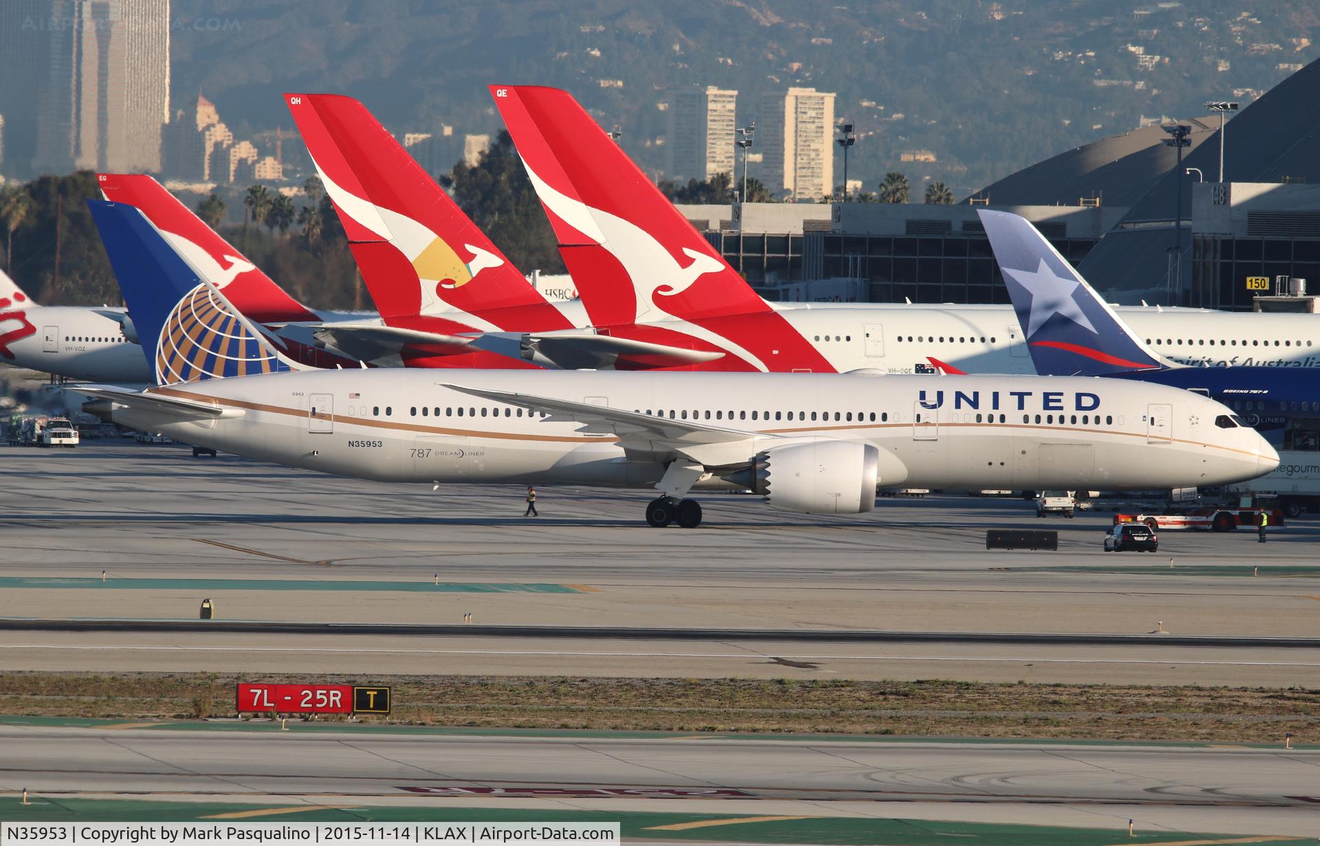 N35953, 2015 Boeing 787-9 Dreamliner C/N 36404, Boeing 787-9