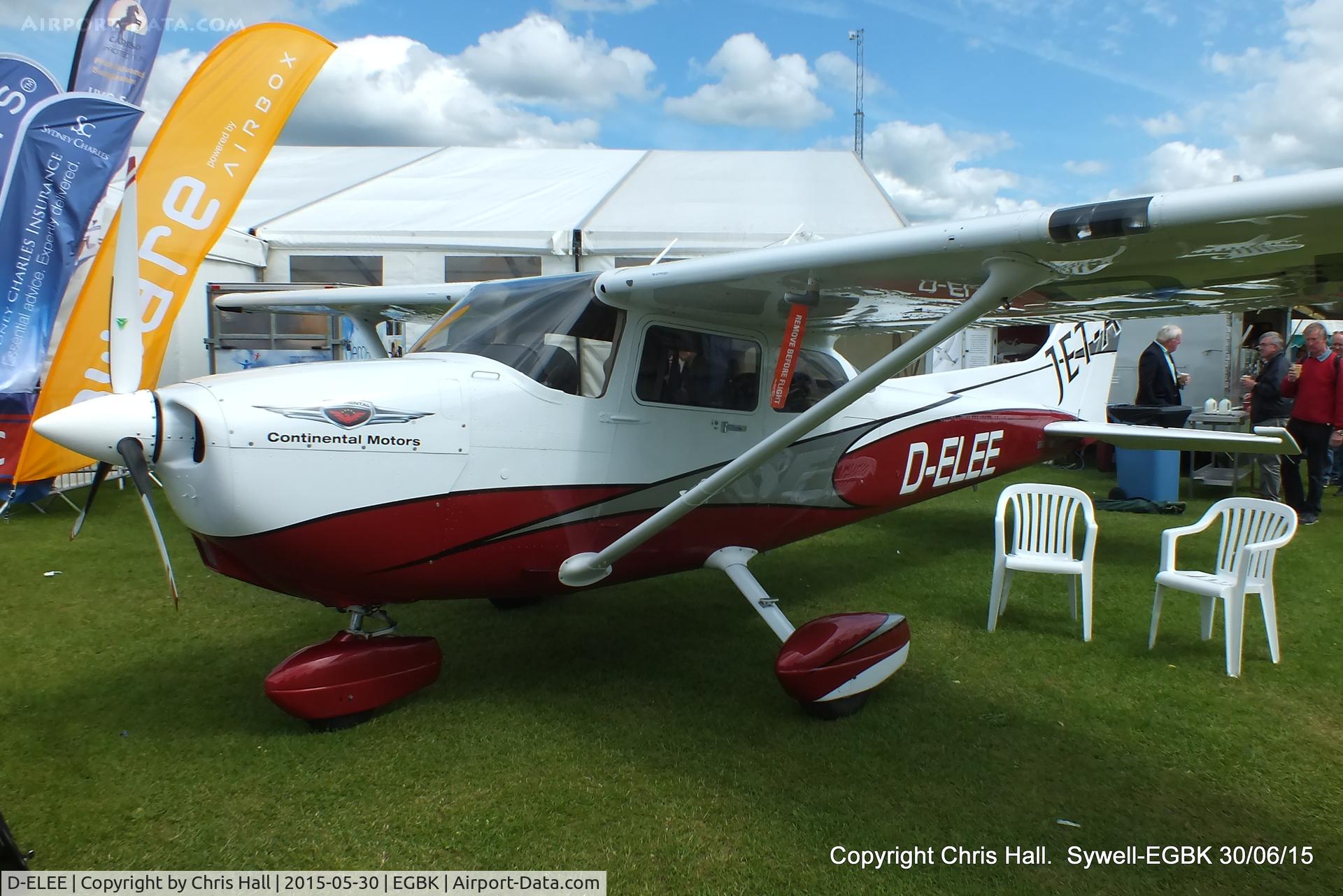 D-ELEE, 2005 Cessna 172S Skyhawk C/N 172S10099, at Aeroexpo 2015