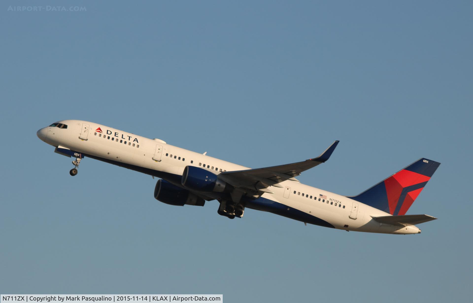 N711ZX, 1997 Boeing 757-231 C/N 28481, Boeing 757-200
