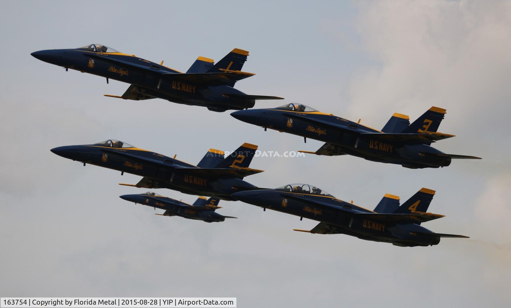 163754, 1989 McDonnell Douglas F/A-18C Hornet C/N 0829/C112, Blue Angels 1-4 with 5 and 6 taking off on parallel runway