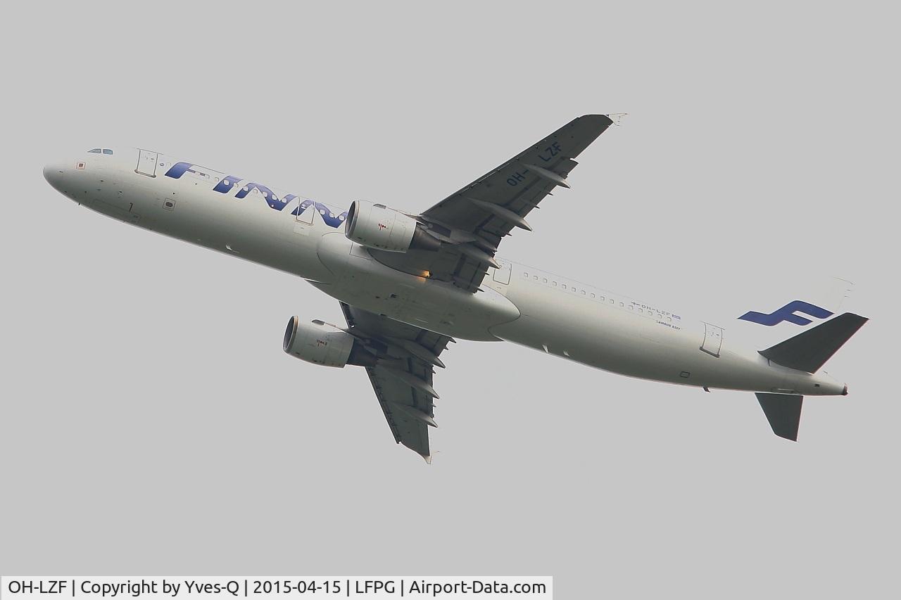 OH-LZF, 2004 Airbus A321-211 C/N 2208, Airbus A321-211, Take off Rwy 27L, Roissy Charles De Gaulle Airport (LFPG-CDG)