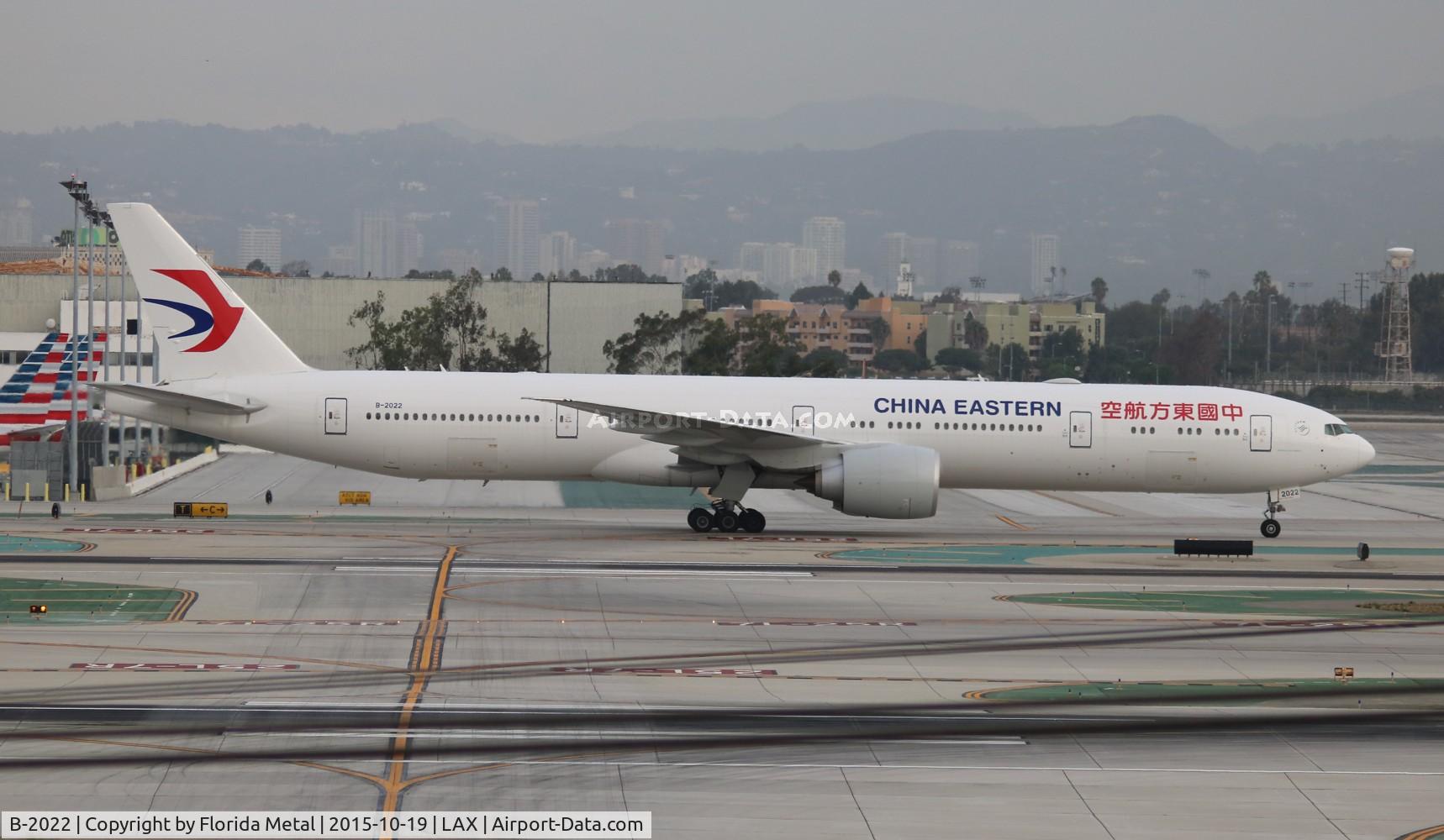B-2022, 2015 Boeing 777-39P/ER C/N 43274, China Eastern