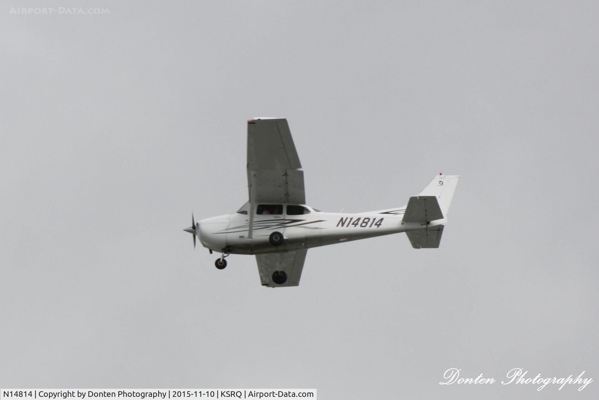 N14814, 2007 Cessna 172S C/N 172S10451, Cessna Skyhawk (N14814) arrives at Sarasota-Bradenton International Airport