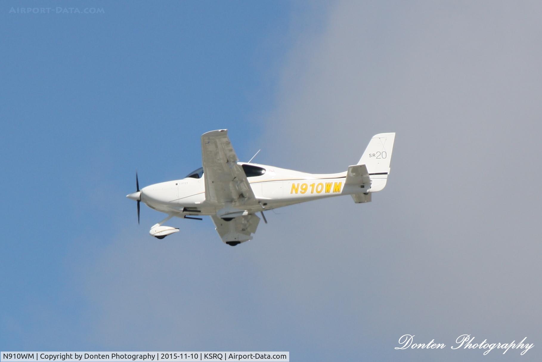N910WM, Beech F33A Bonanza C/N CE1253, Cirrus SR-20 (N910WM) arrives at Sarasota-Bradenton International Airport