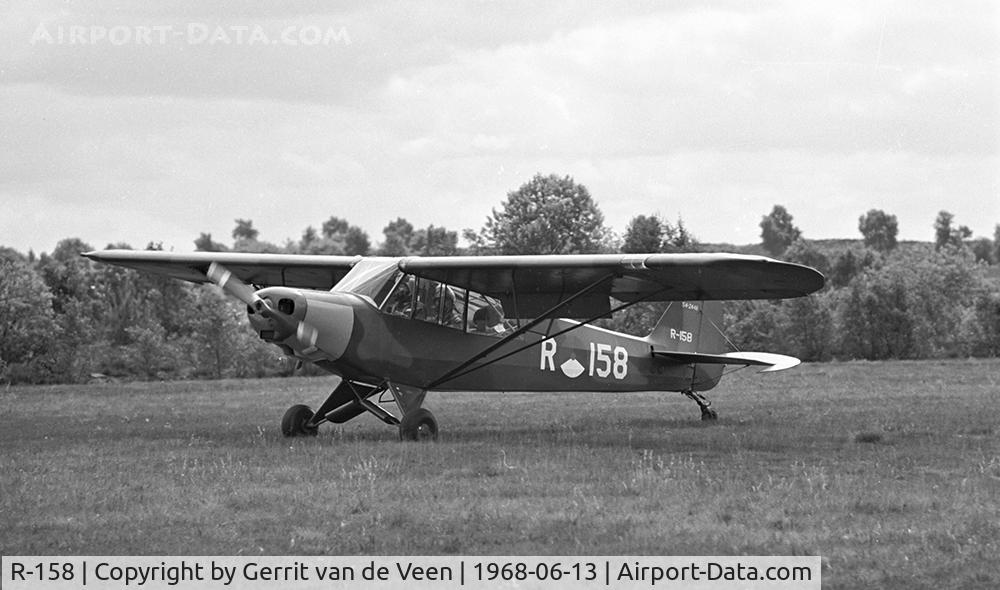 R-158, 1954 Piper L-21B Super Cub (PA-18-135) C/N 18-3848, in the rollout after landing at Ermelo LAS