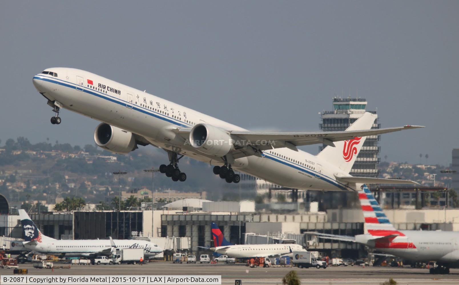 B-2087, 2011 Boeing 777-39L/ER C/N 38672, Air China