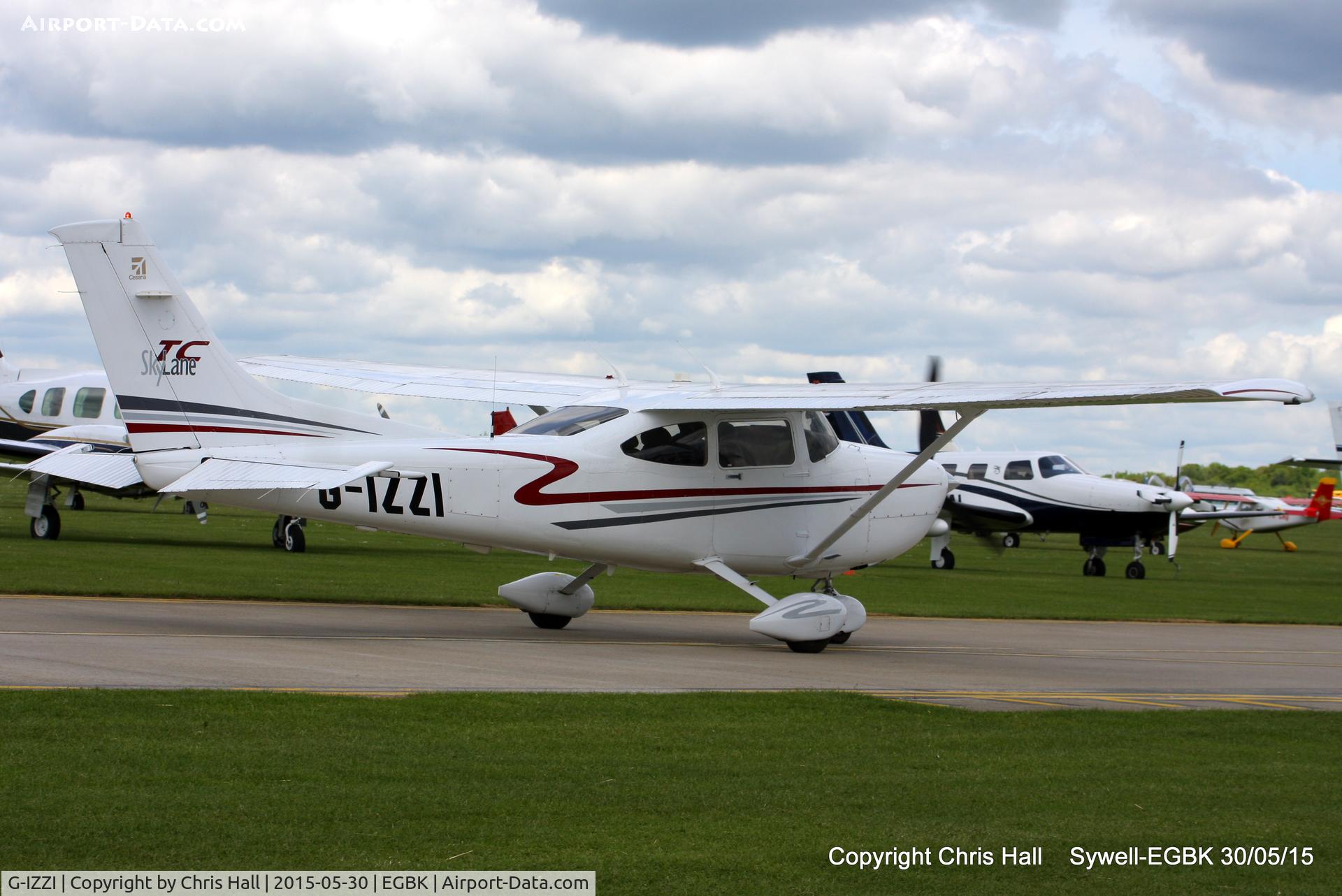 G-IZZI, 2001 Cessna T182T Turbo Skylane C/N T18208100, at Aeroexpo 2015