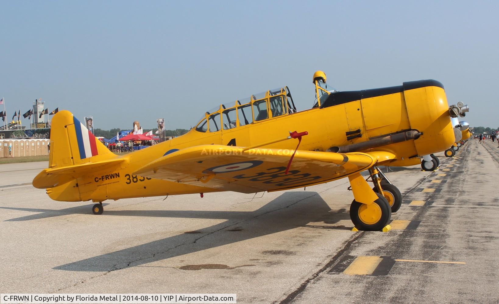 C-FRWN, 1942 Noorduyn AT-16 Harvard II C/N 81-4097, Harvard