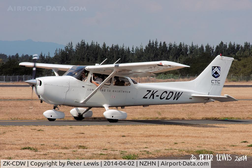 ZK-CDW, 2005 Cessna 172S C/N 172S9935, CTC Aviation Training (NZ) Ltd., Hamilton
