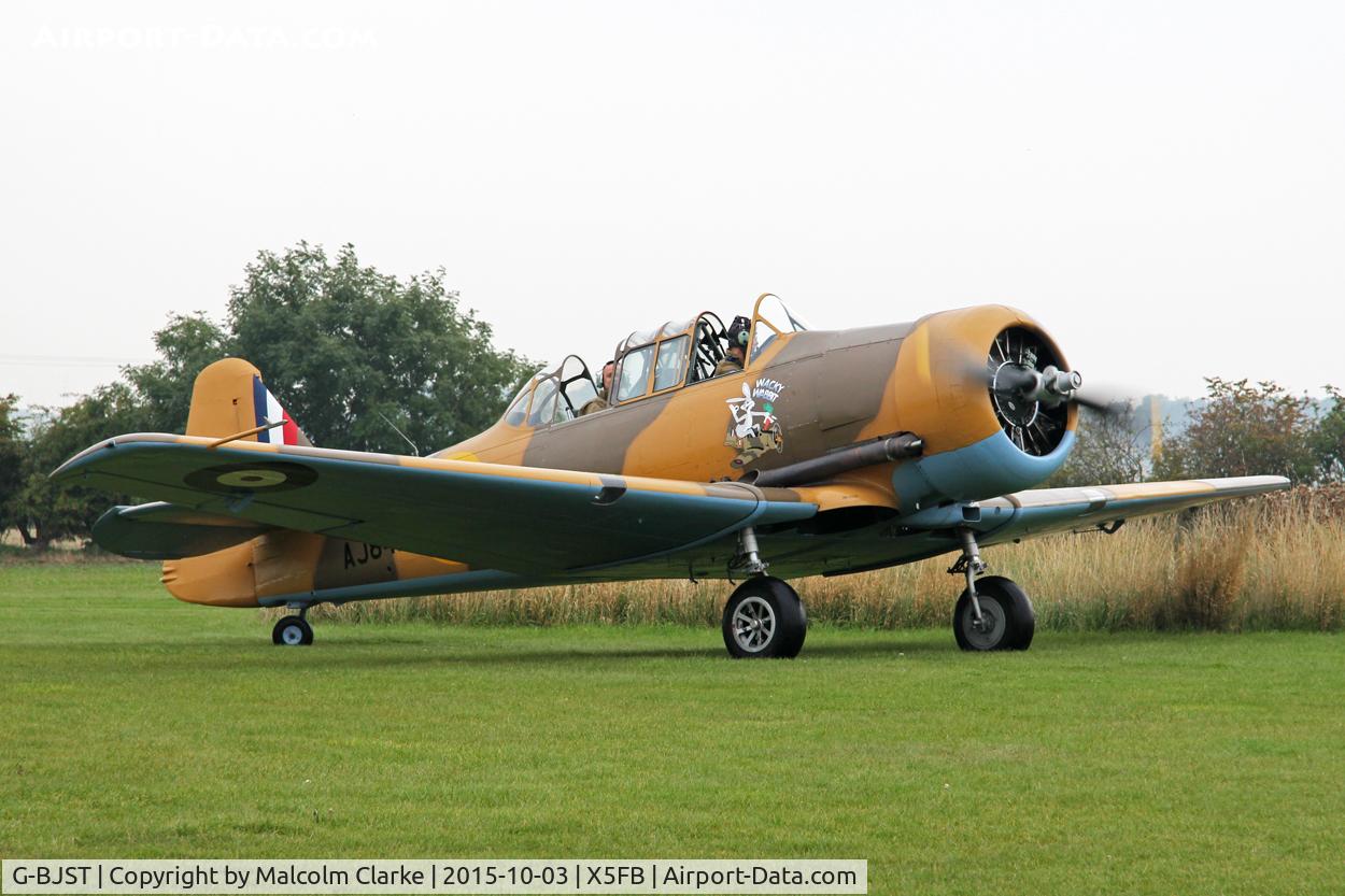 G-BJST, 1953 Canadian Car & Foundry T-6H Harvard Mk.4M C/N 14A-2429, Canadian Car & Foundry T-6H Harvard Mk4M, Fishburn Airfield, October 3rd 2015.