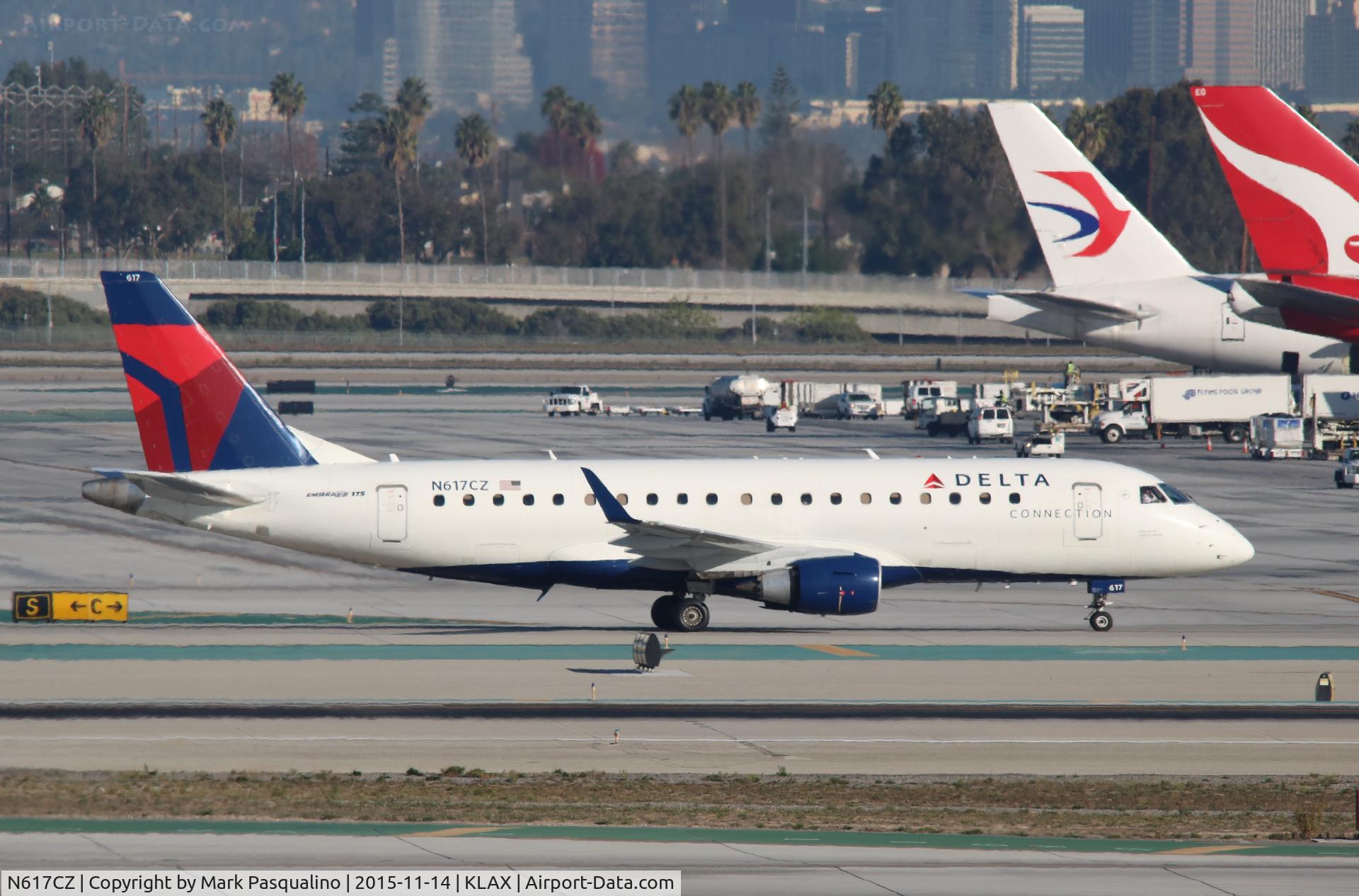N617CZ, 2008 Embraer 175LR (ERJ-170-200LR) C/N 17000210, ERJ 170-200 LR