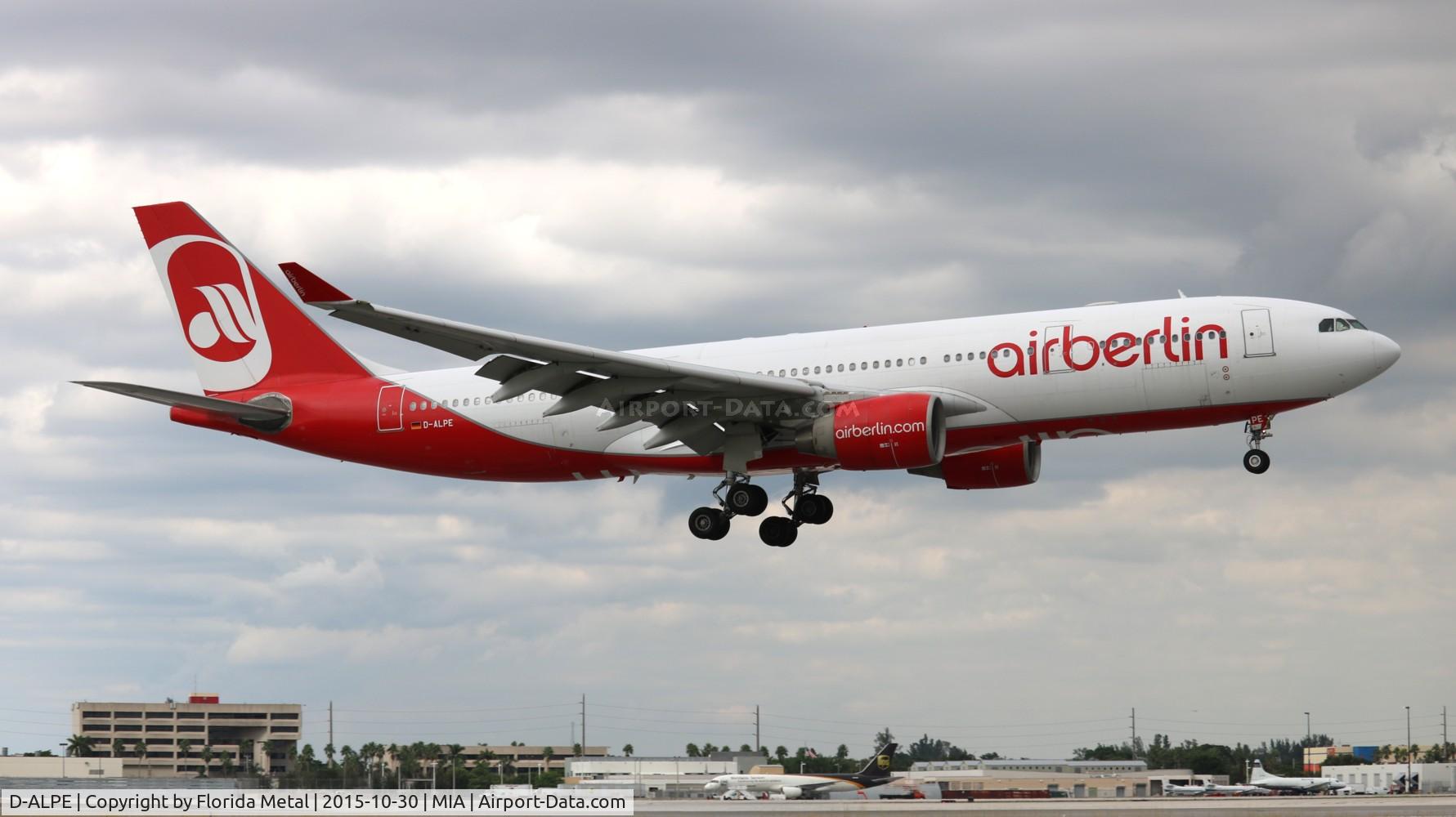 D-ALPE, 2002 Airbus A330-223 C/N 469, Air Berlin