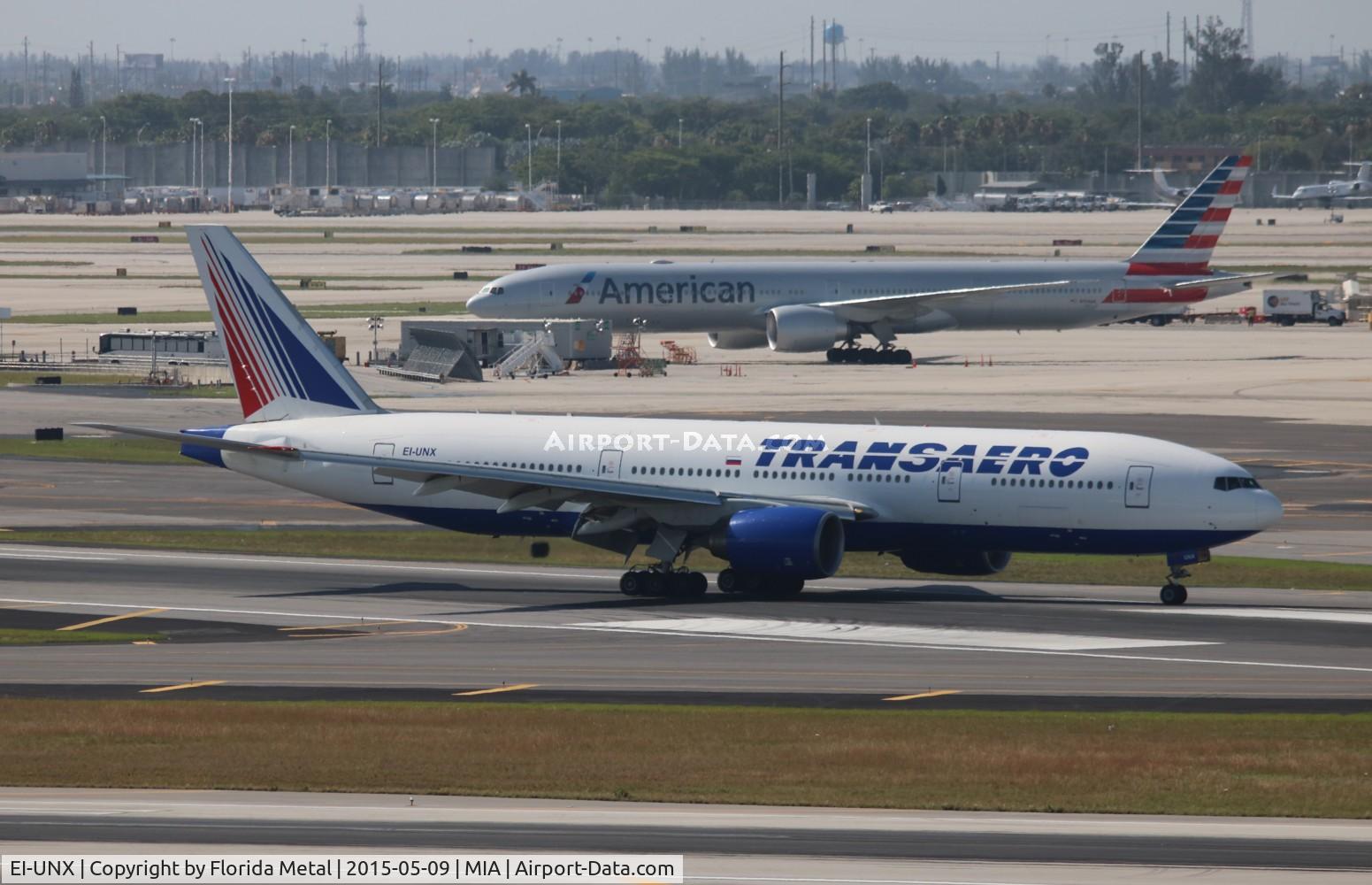 EI-UNX, 1999 Boeing 777-222/ER C/N 30213, Transaero