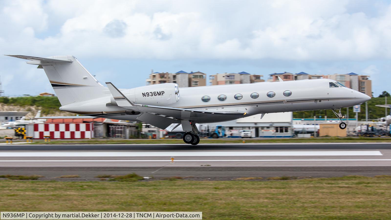 N936MP, 2009 Gulfstream Aerospace GIV-X (G450) C/N 4173, Landing TNCM