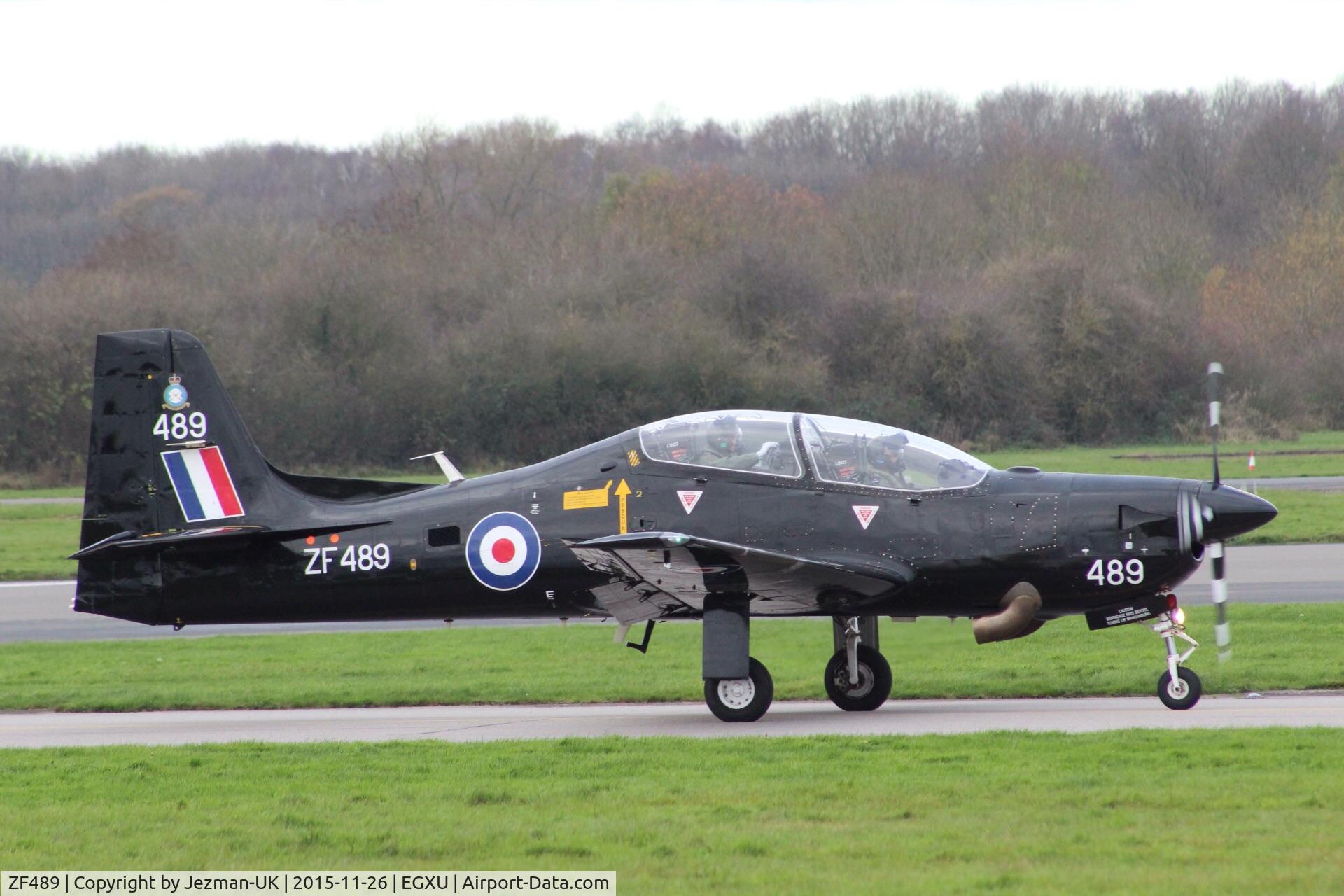ZF489, 1992 Short S-312 Tucano T1 C/N S150/T121, taxi back to apron from runway 04,