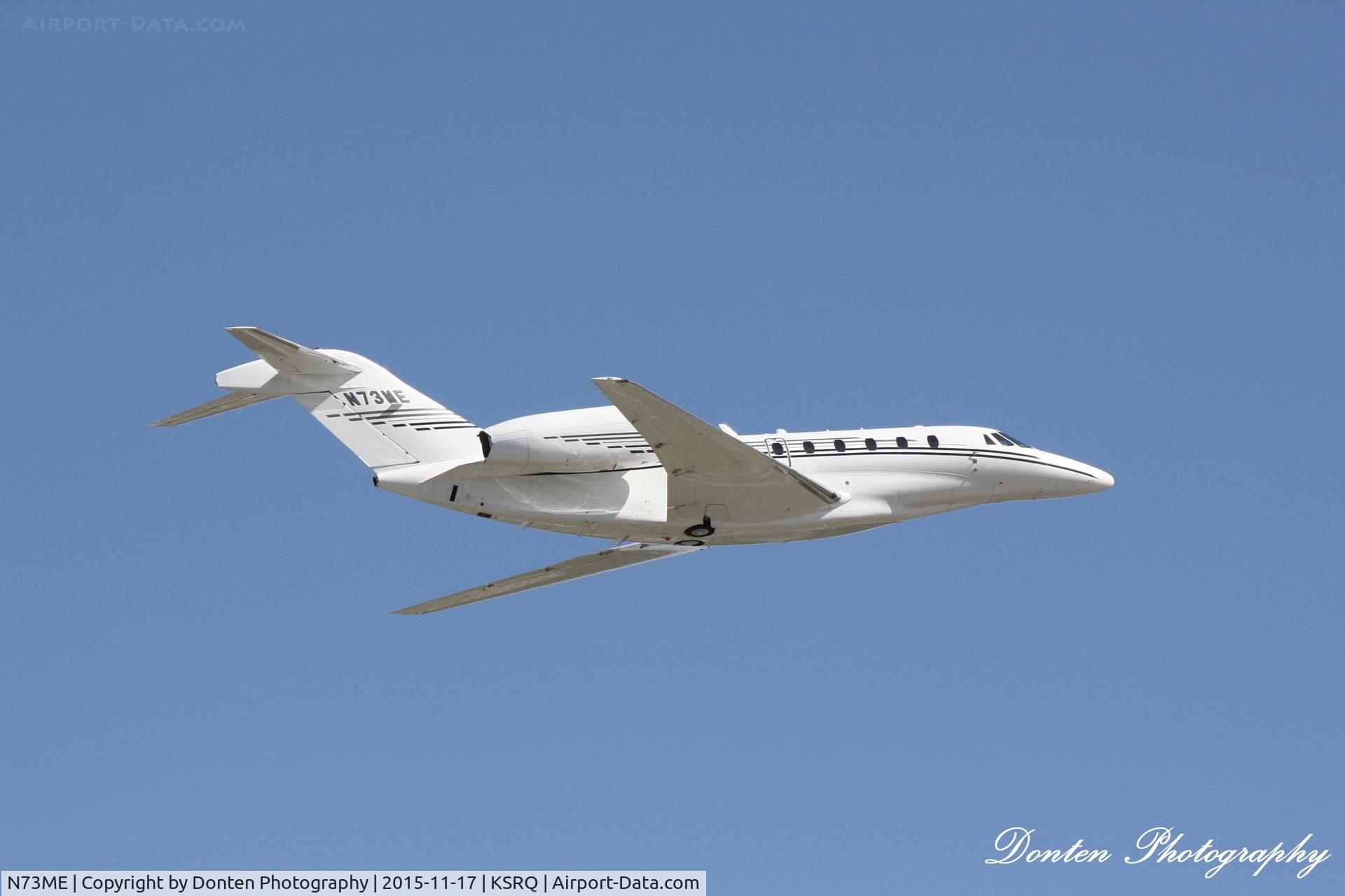 N73ME, 2001 Cessna 750 Citation X C/N 750-0155, Cessna Citation X (N73ME) departs Sarasota-Bradenton International Airport