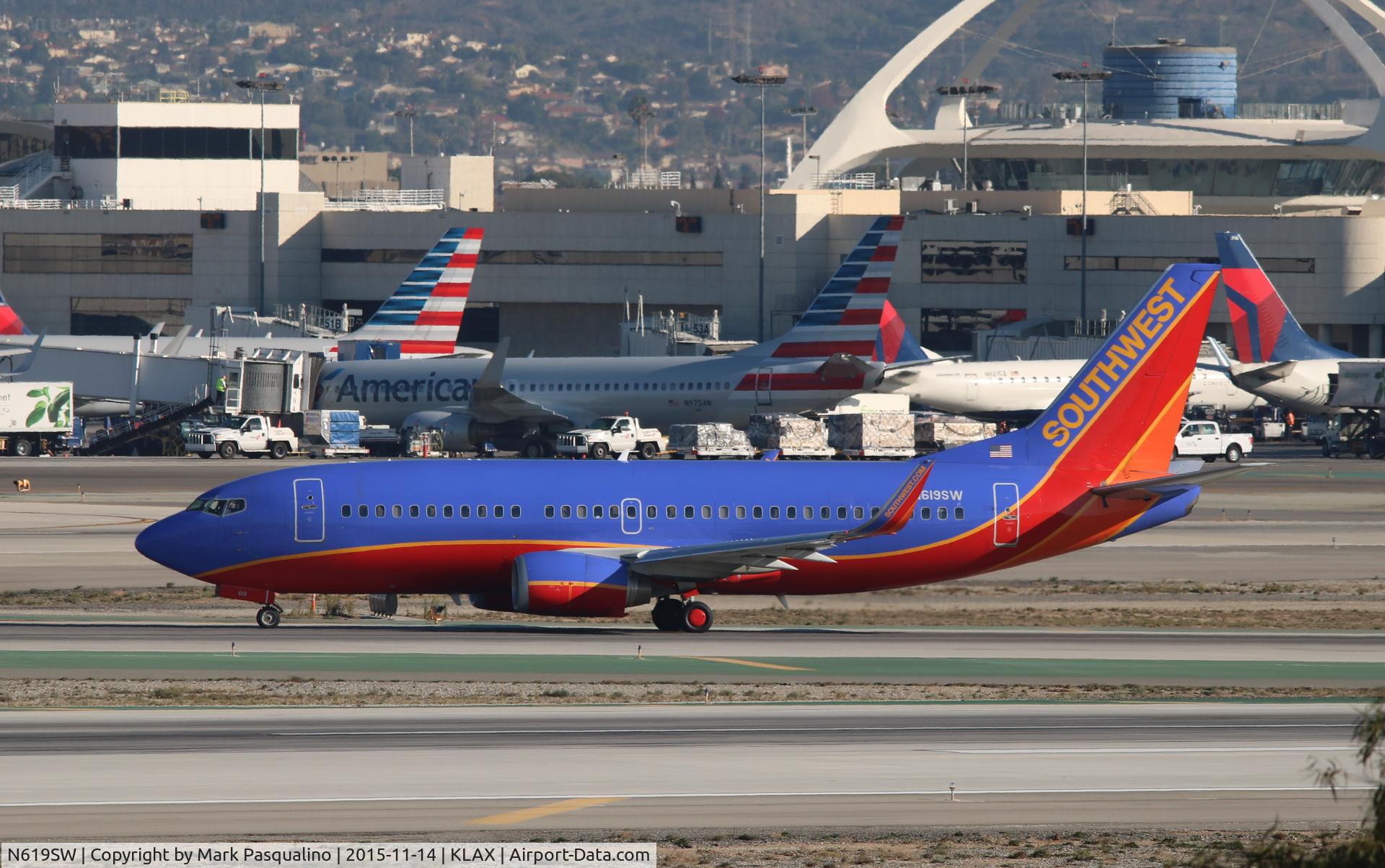 N619SW, 1995 Boeing 737-3H4 C/N 28035, Boeing 737-300